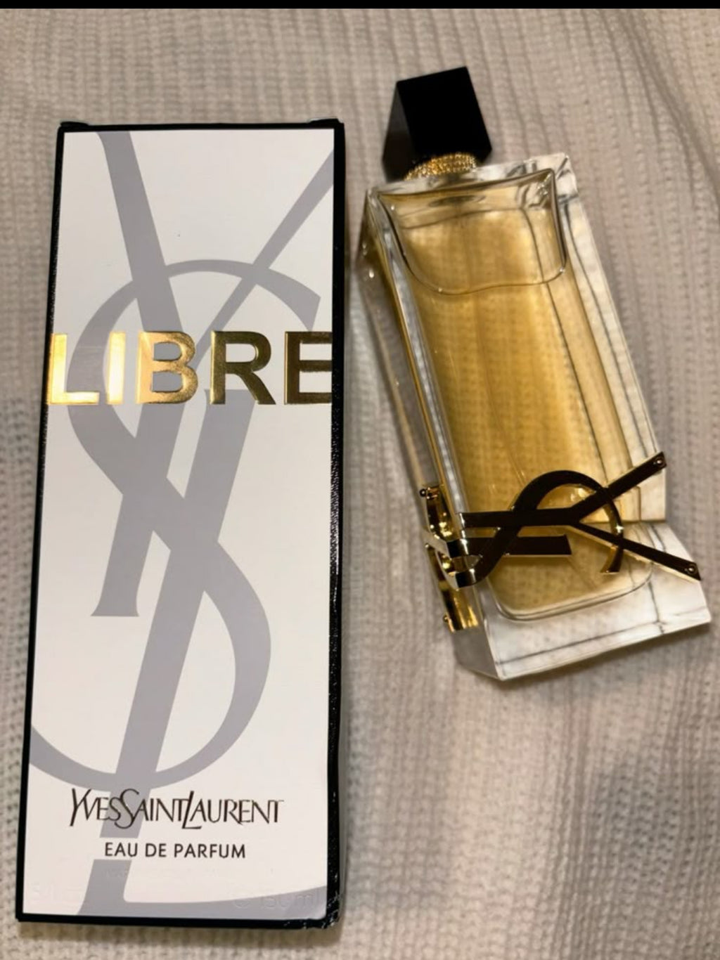 Libre Yves Saint Laurent